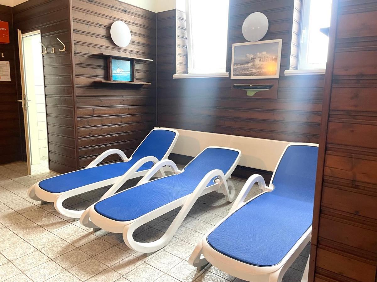 Strandnahe Ferienwohnung Fb08.05 Mit Meerblick Куксхафен Экстерьер фото